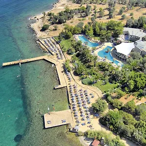Resort Ora Holiday Village, Torba